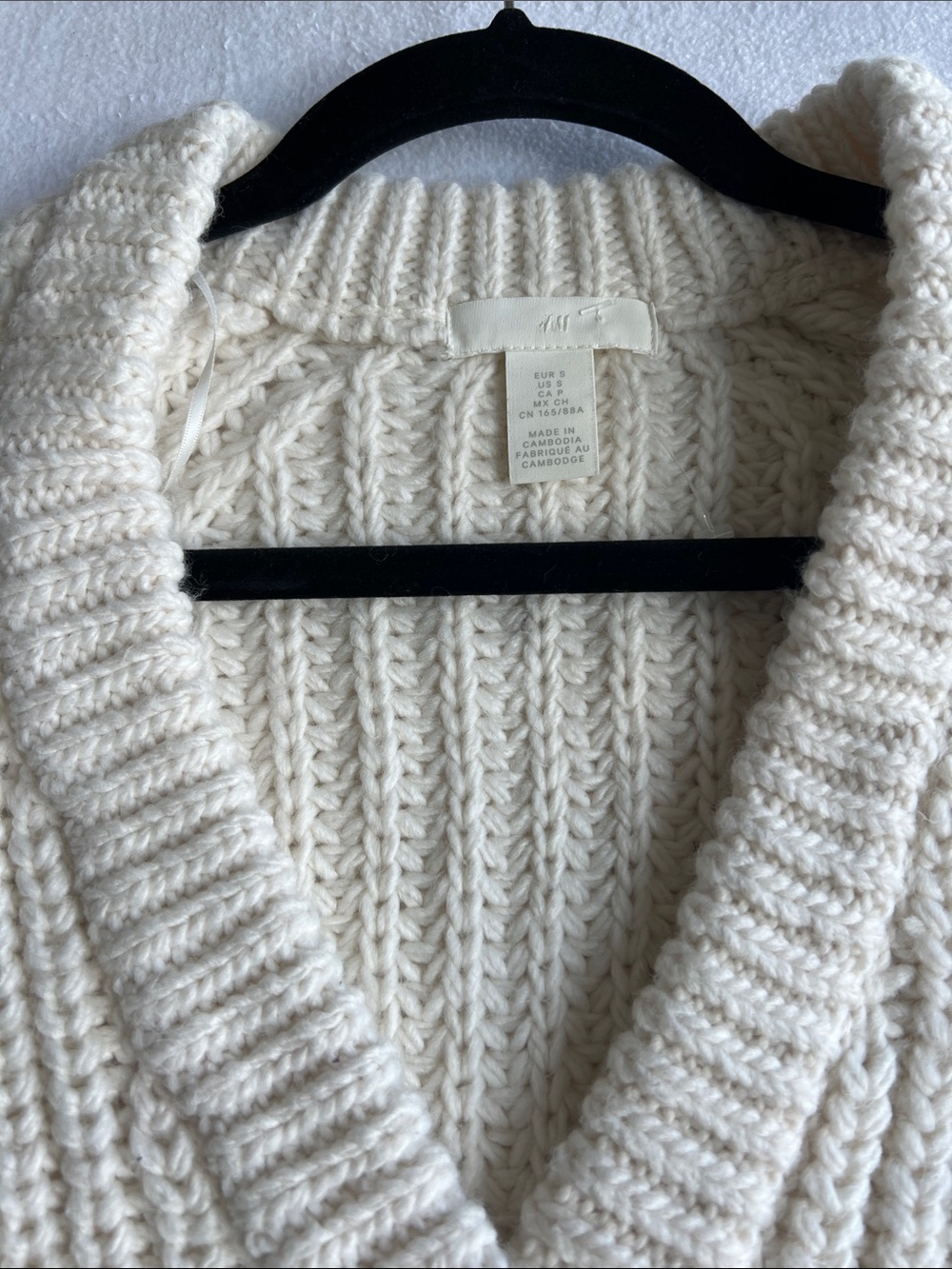 H&M Cream Chunky Ribbed Button-Front Cardigan - Picture 2 of 4